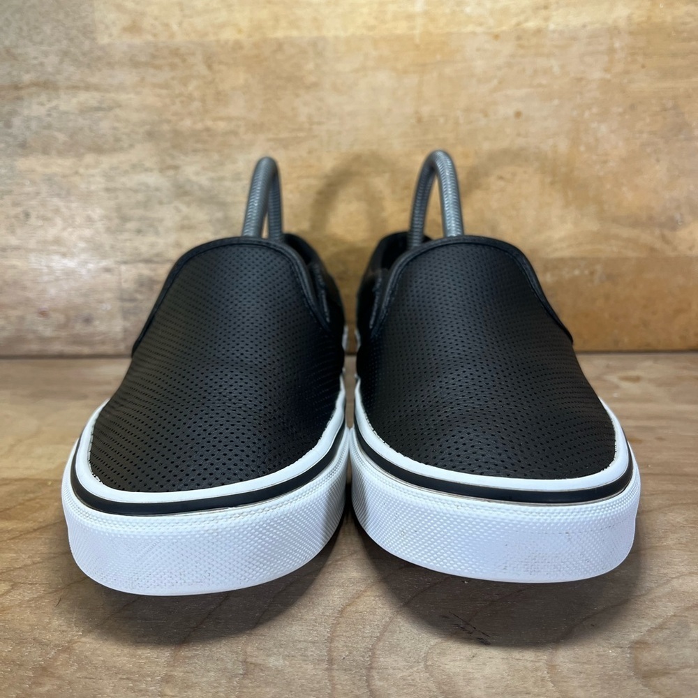 Vans Asher Perforated Womens Size 8 Slip On Shoes Sneakers Black - Picture 2 of 8